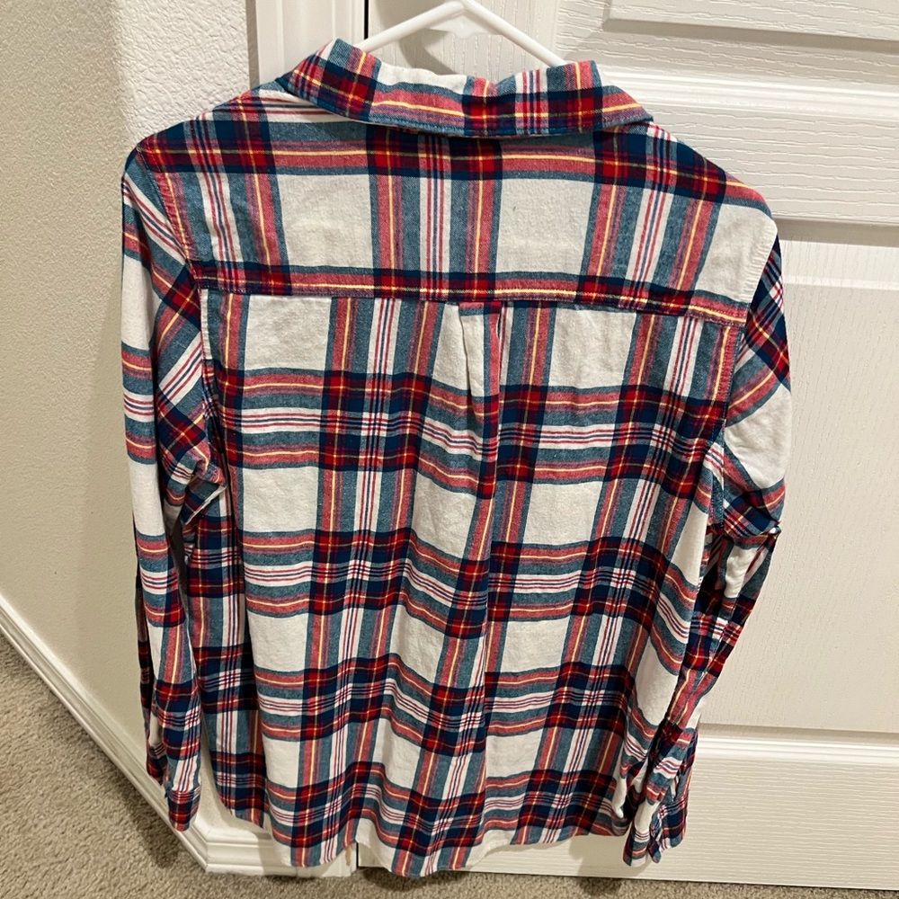 Old navy button down - Picture 3 of 5